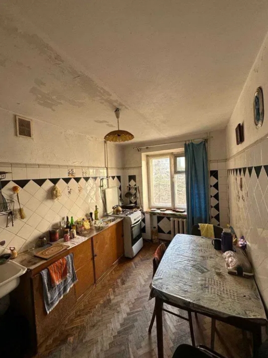 продажа многокомнатной квартиры номер A-173878 в Приморском районе, фото номер 11